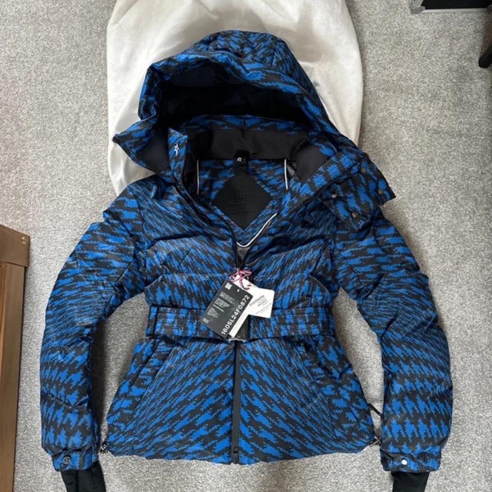 Perfect Moment Women's Blue and Black Houndstooth Jacket